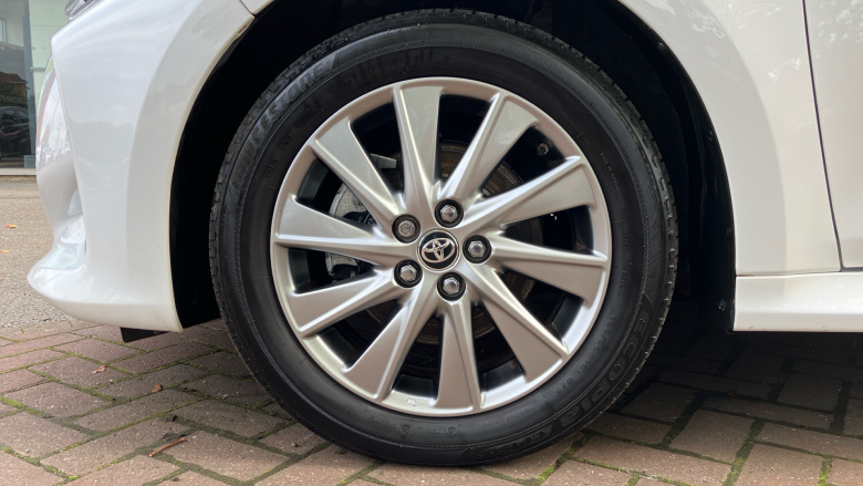 Toyota Yaris 1.5 Hybrid Icon 5dr CVT Hybrid Hatchback